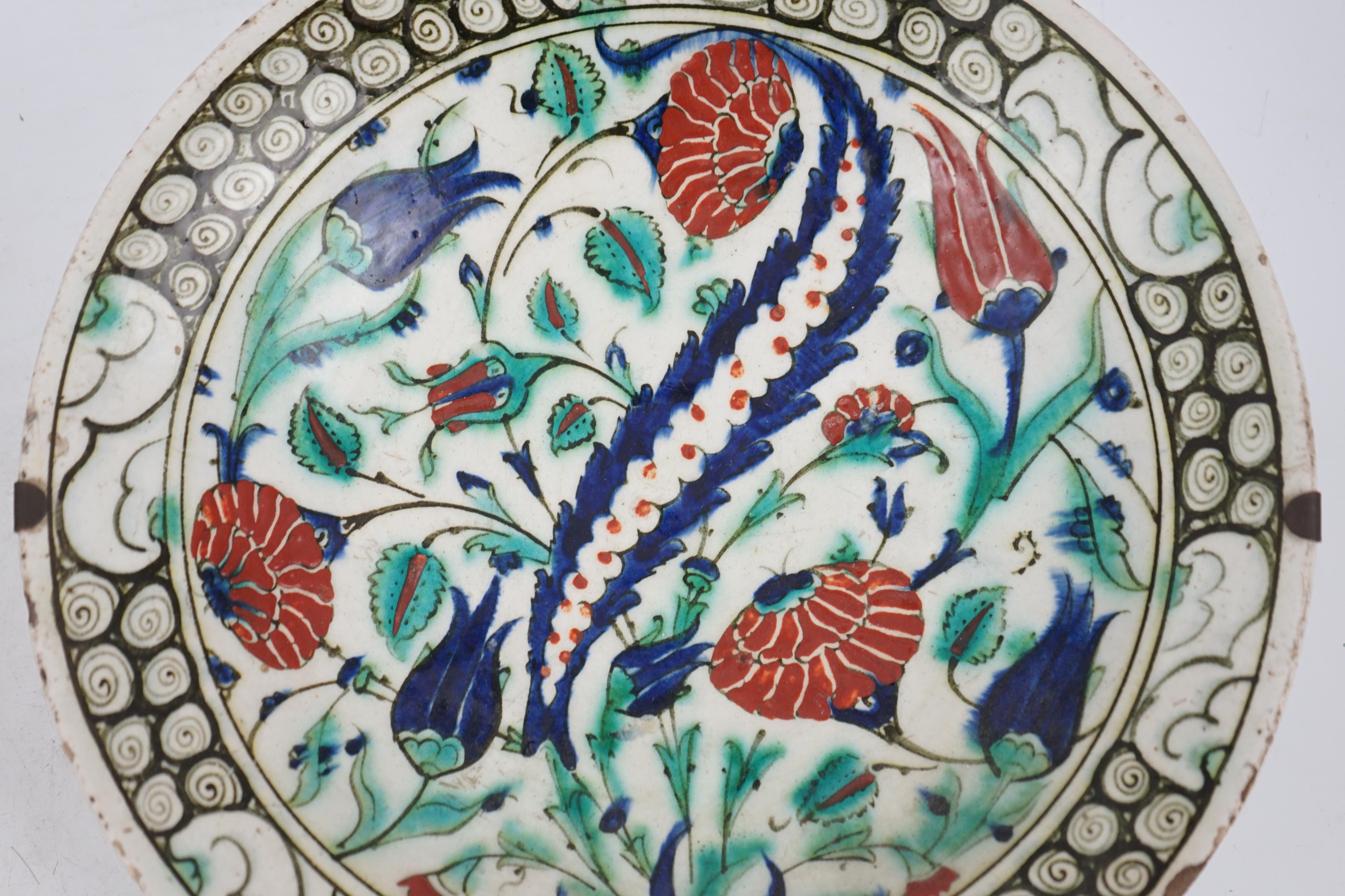 An Iznik pottery dish, Ottoman Turkey, 17th century